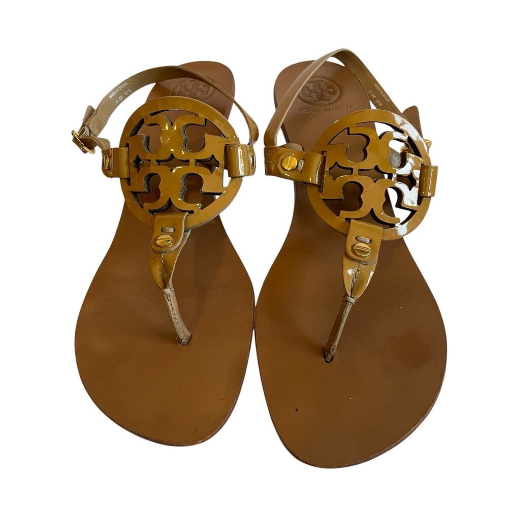 Tory Burch Holly Kitten Heel Sandals Tan/Beige Patent Leather Finish Size 8.5M